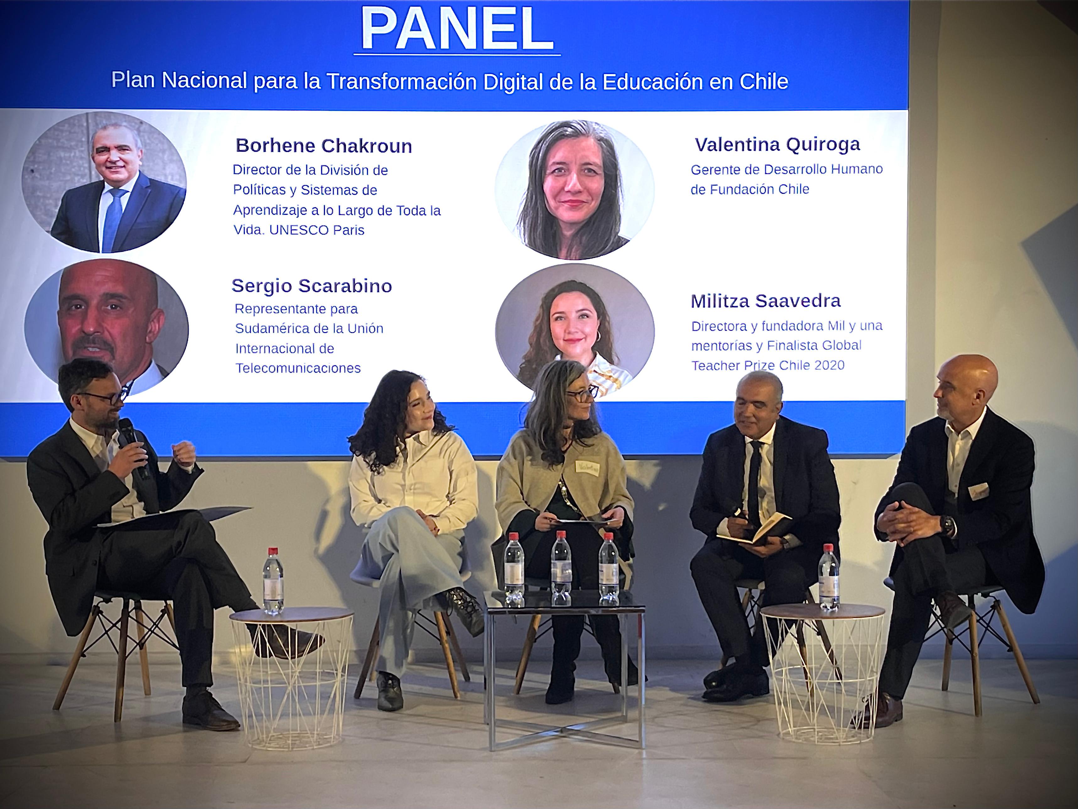 https://subeduc.mineduc.cl/ministerio-de-educacion-y-unesco-presentan-primera-version-del-plan-nacional-para-la-transformacion-digital-de-la-educacion-en-chile/